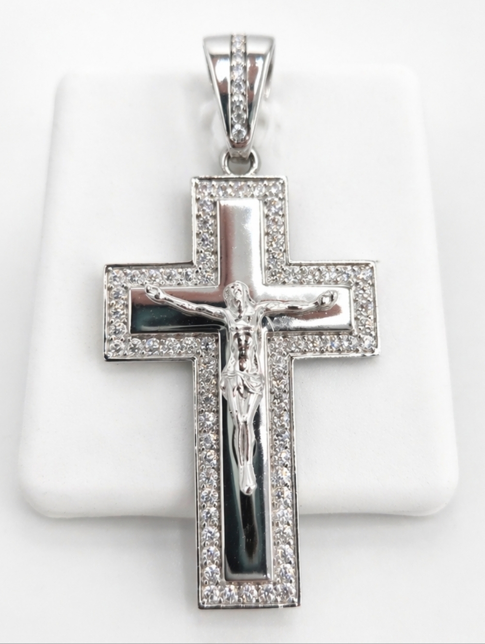 Moissanite And .925 Silver Crucifix